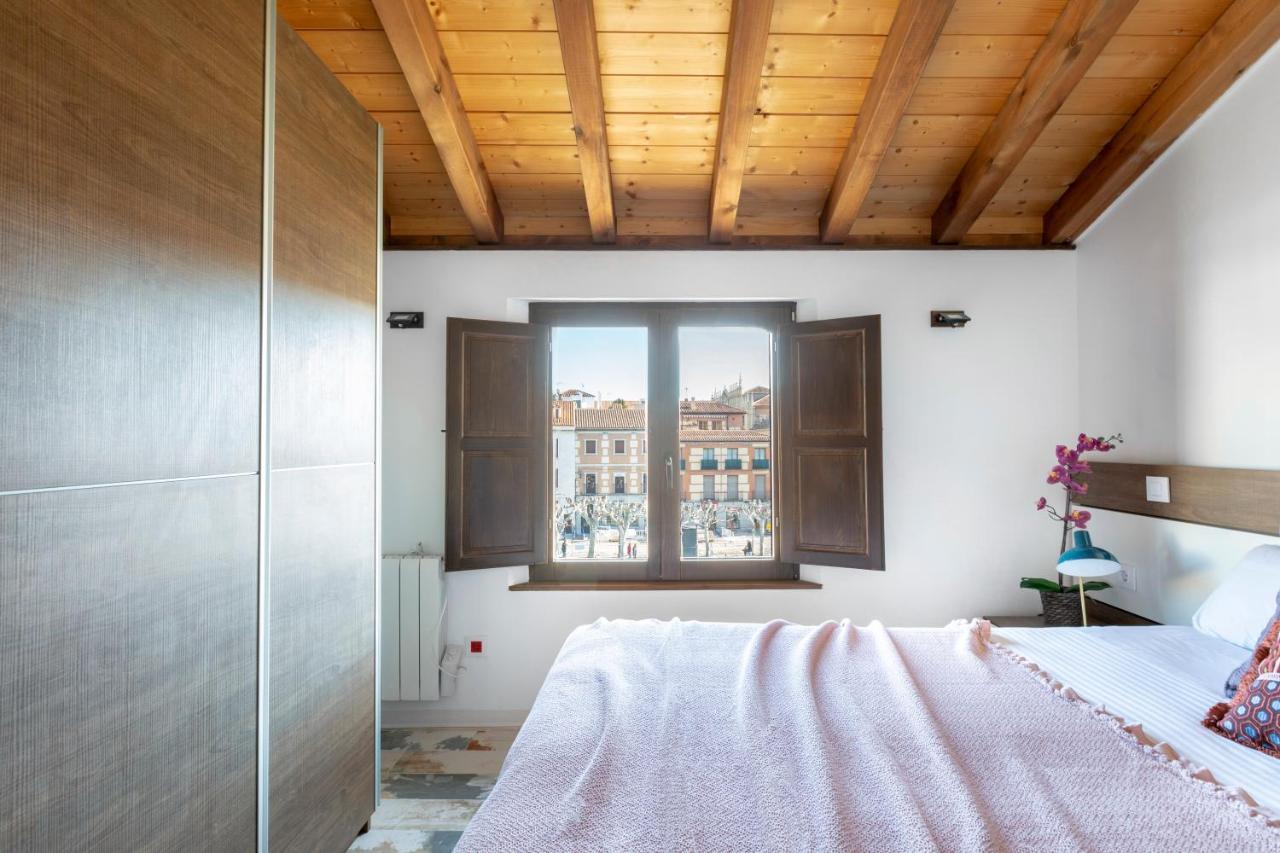 Apartamentos Ejemplares Alcalá de Henares Eksteriør bilde